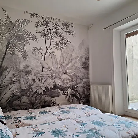 Hébergement de vacances Le Lapin Dans La Cour *